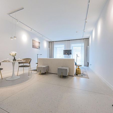 Rent Like Home - Apartament Deo Plaza - Old Town 格但斯克 外观 照片