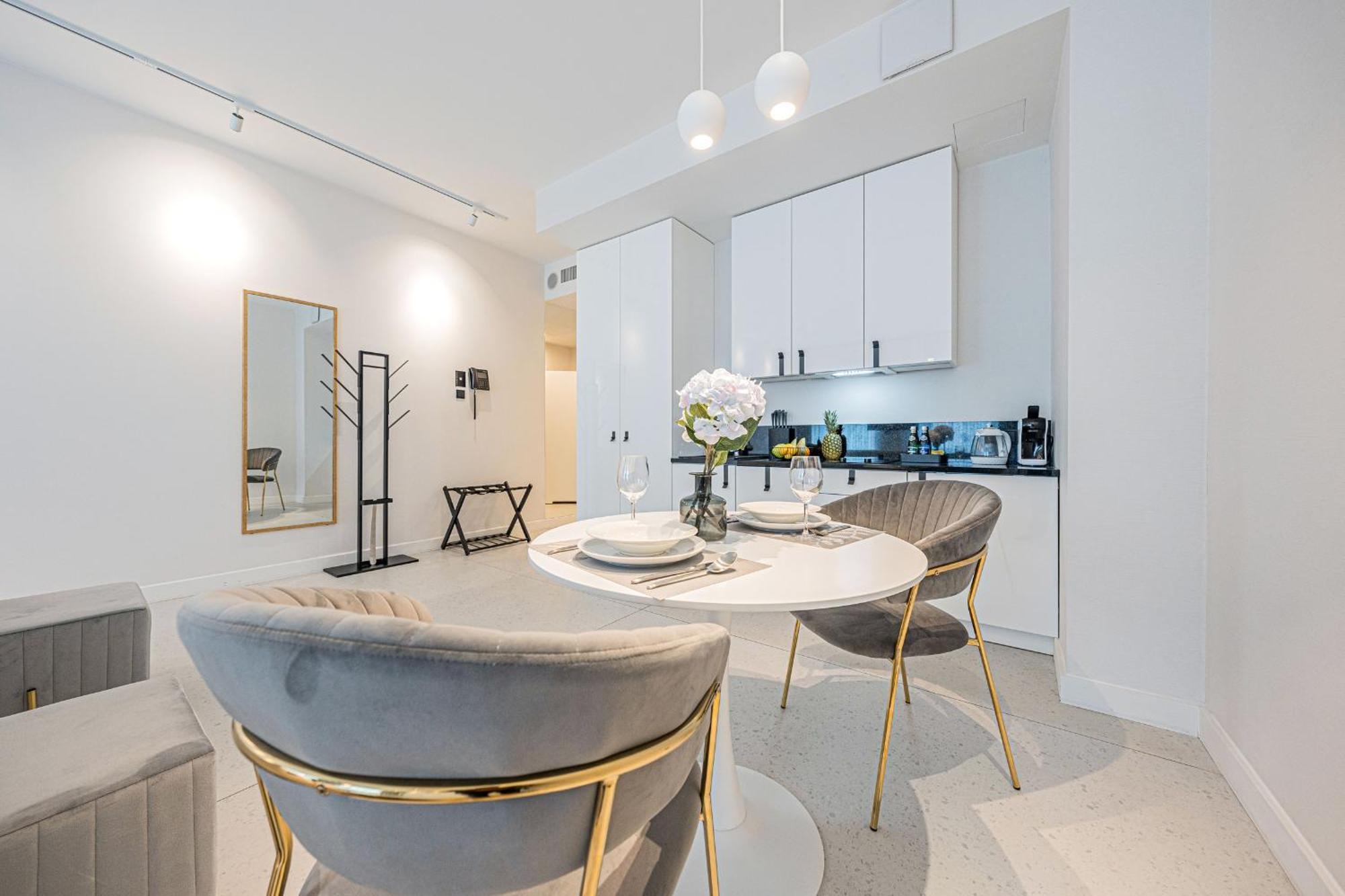 Rent Like Home - Apartament Deo Plaza - Old Town 格但斯克 外观 照片