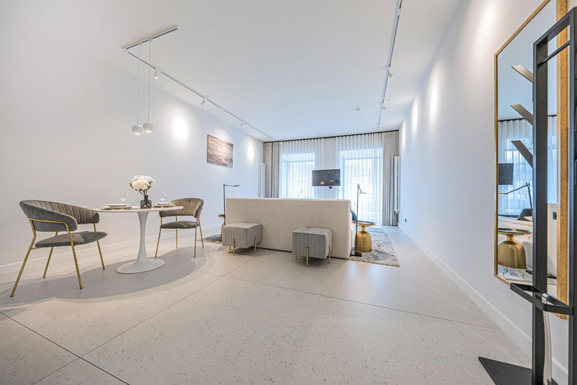 Rent Like Home - Apartament Deo Plaza - Old Town 格但斯克 外观 照片